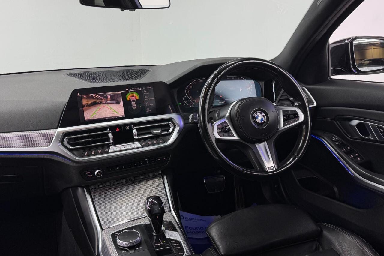 BMW 3 Series view 42