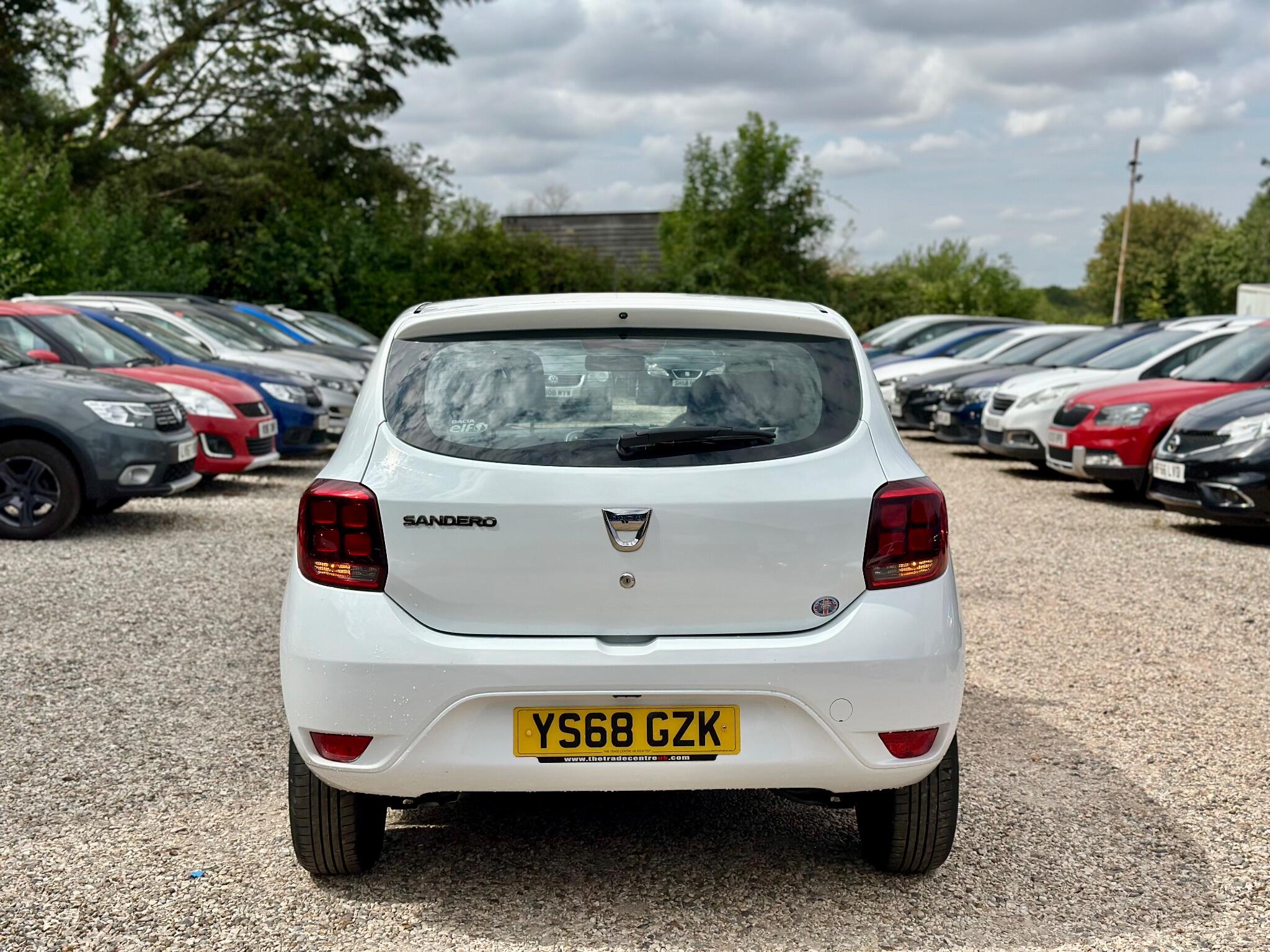 Dacia Sandero view 15