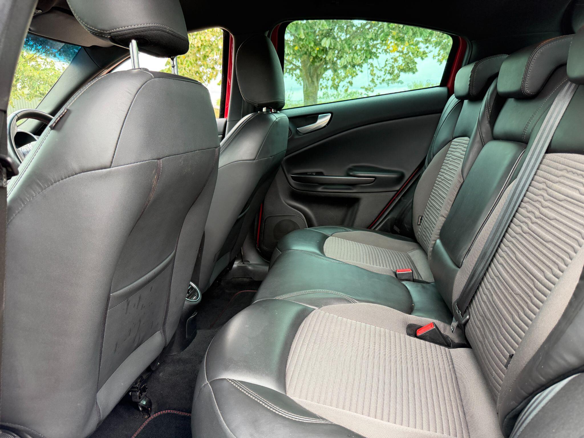Alfa Romeo Giulietta view 25