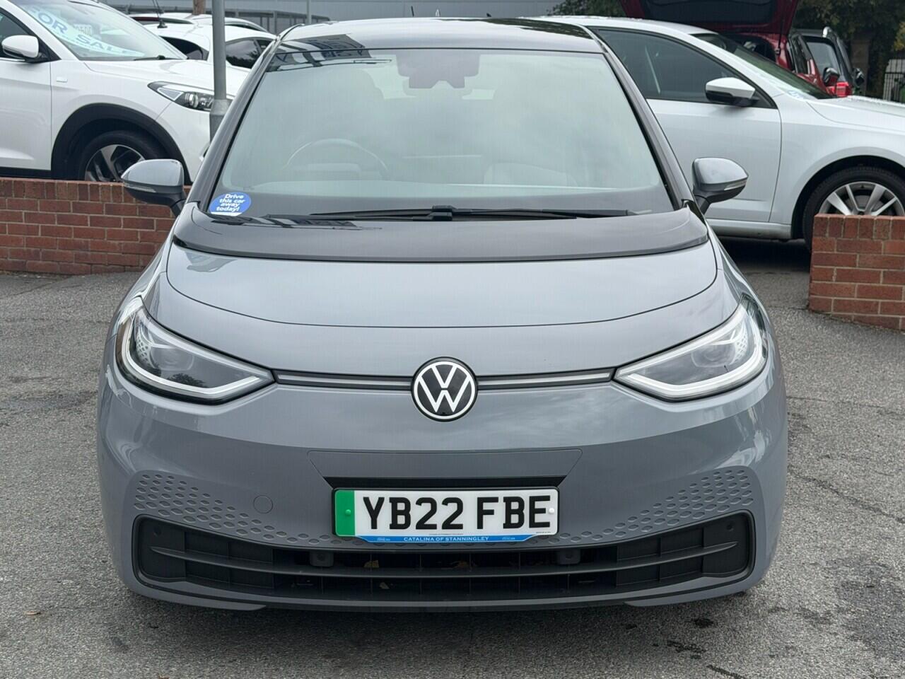 Volkswagen ID.3 view 2