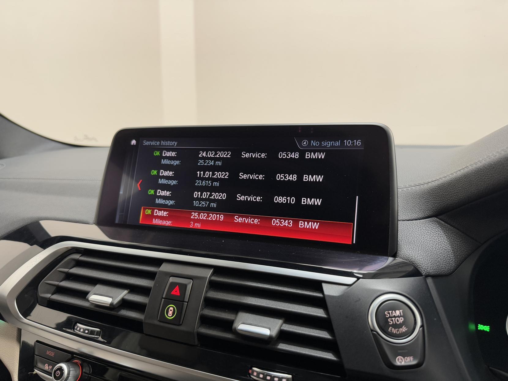 BMW X4 view 39