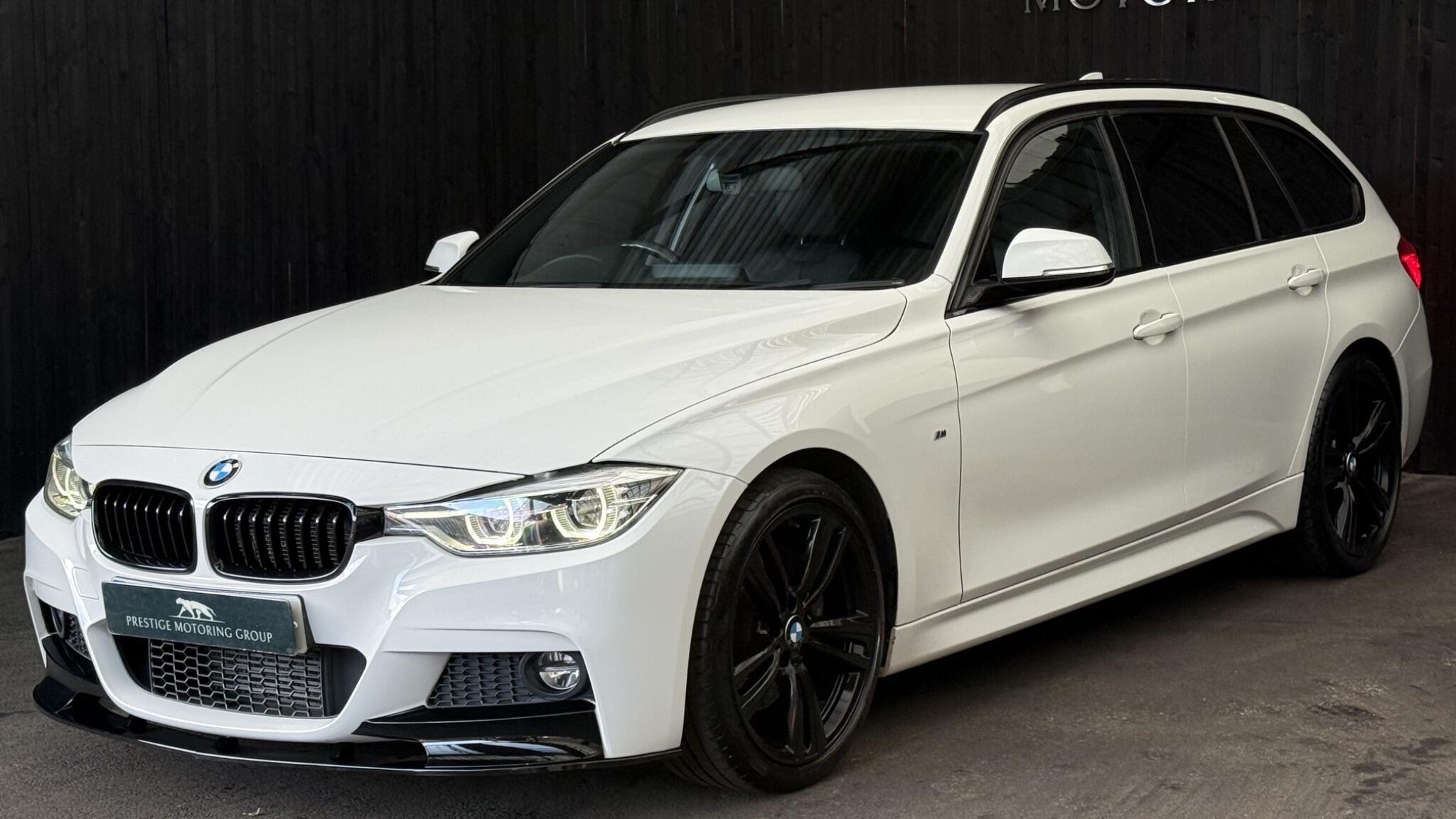 BMW 3 Series view 4
