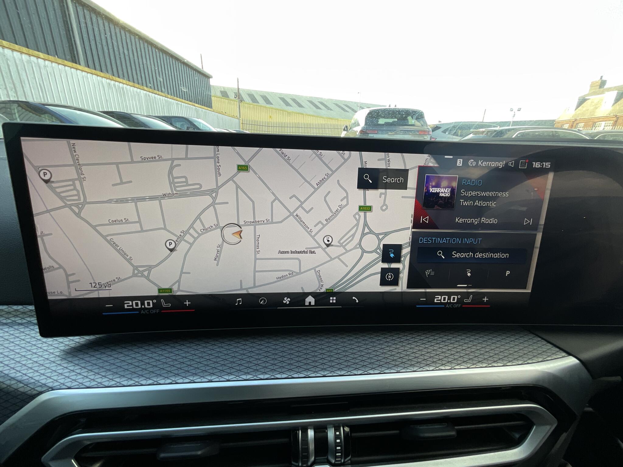 BMW i4 view 26