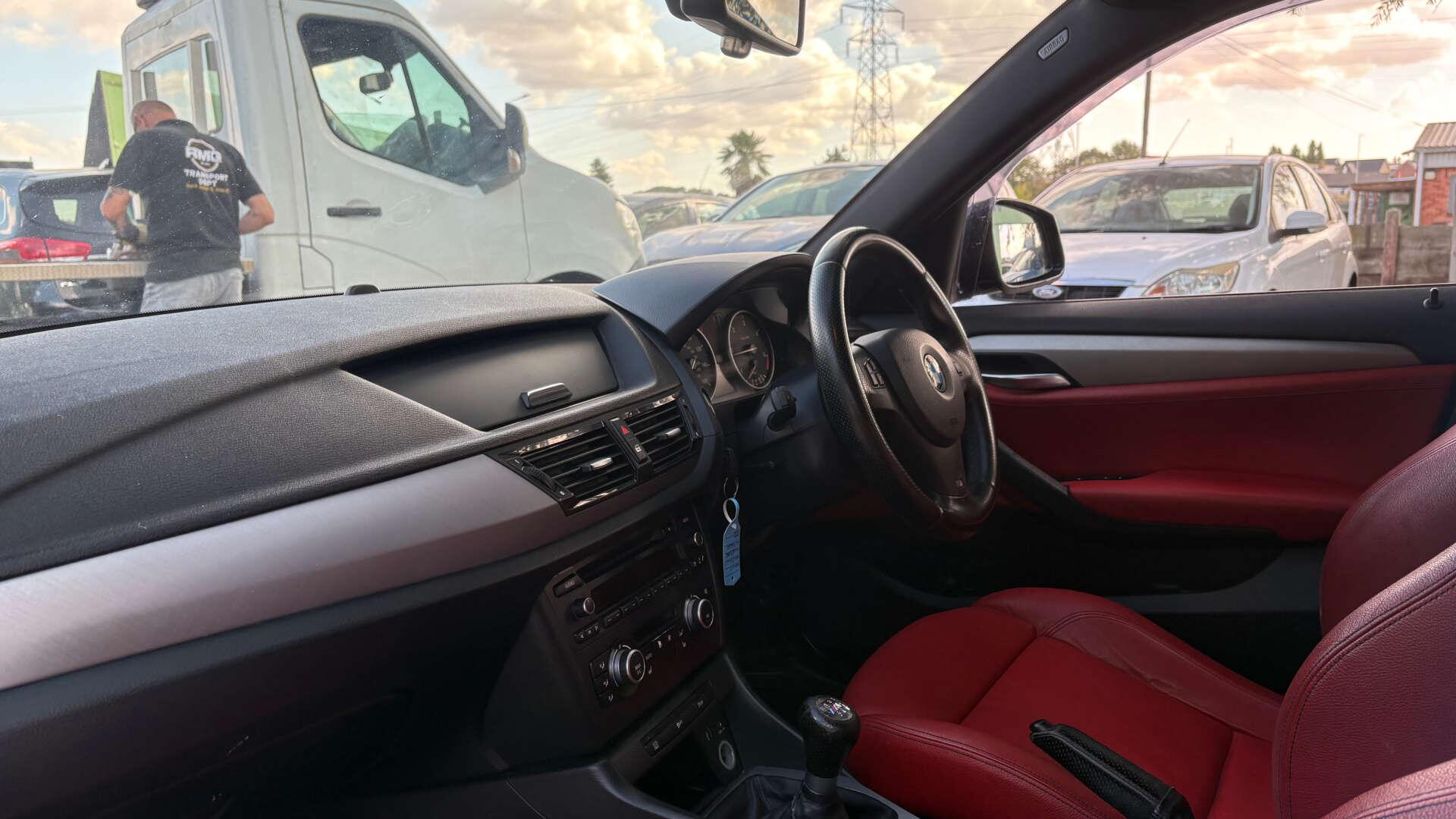 BMW X1 view 14