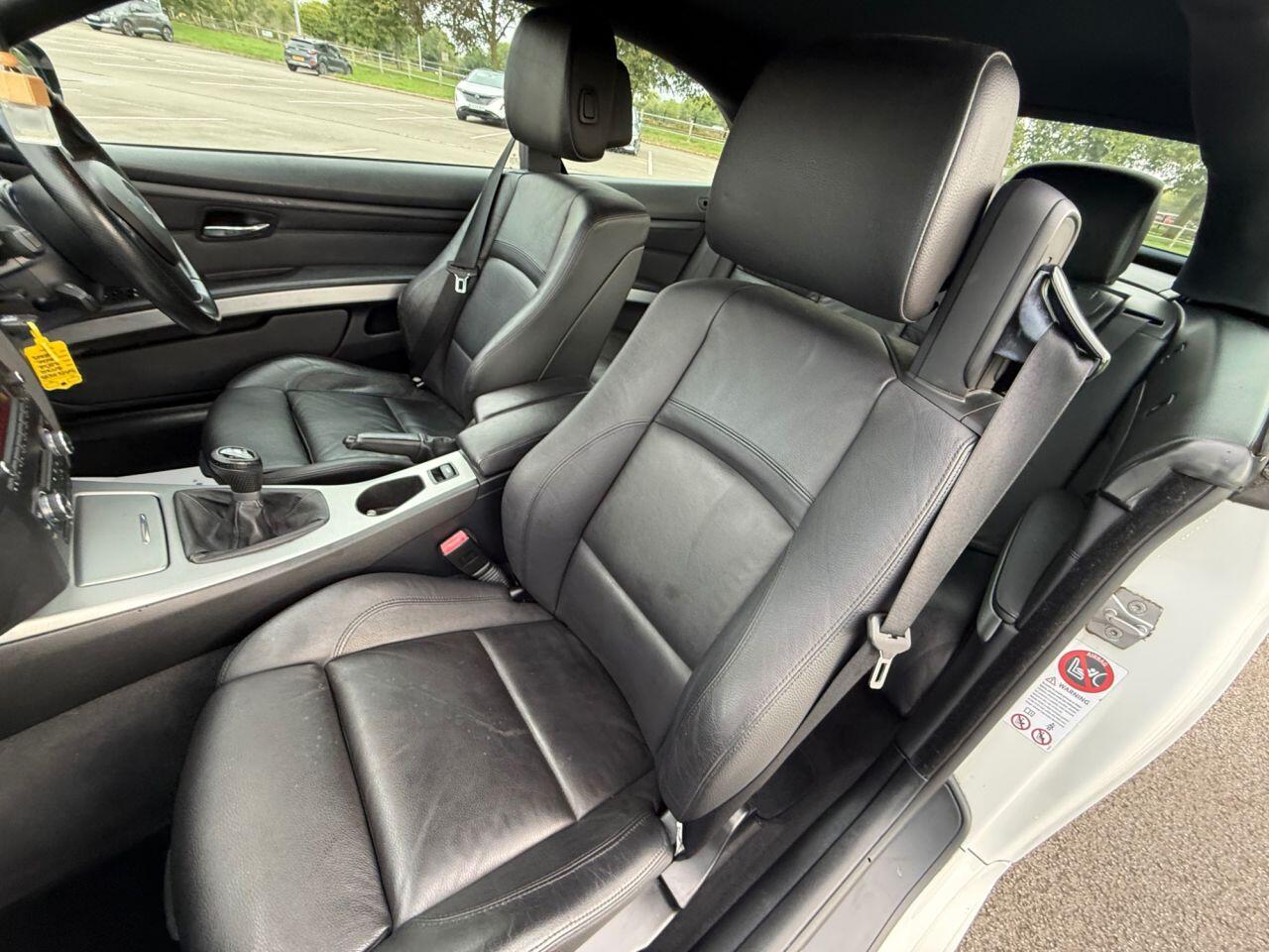 BMW 3 Series view 17