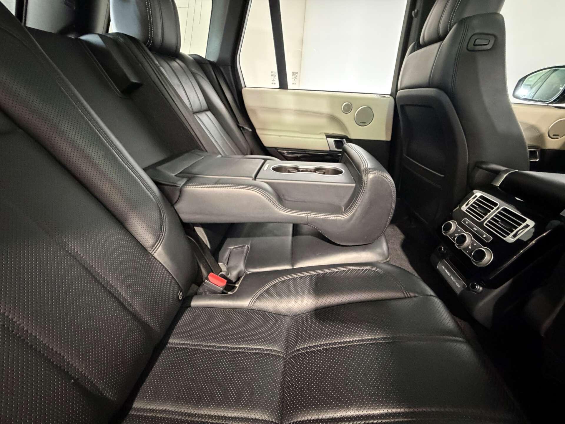 Land Rover Range Rover view 58