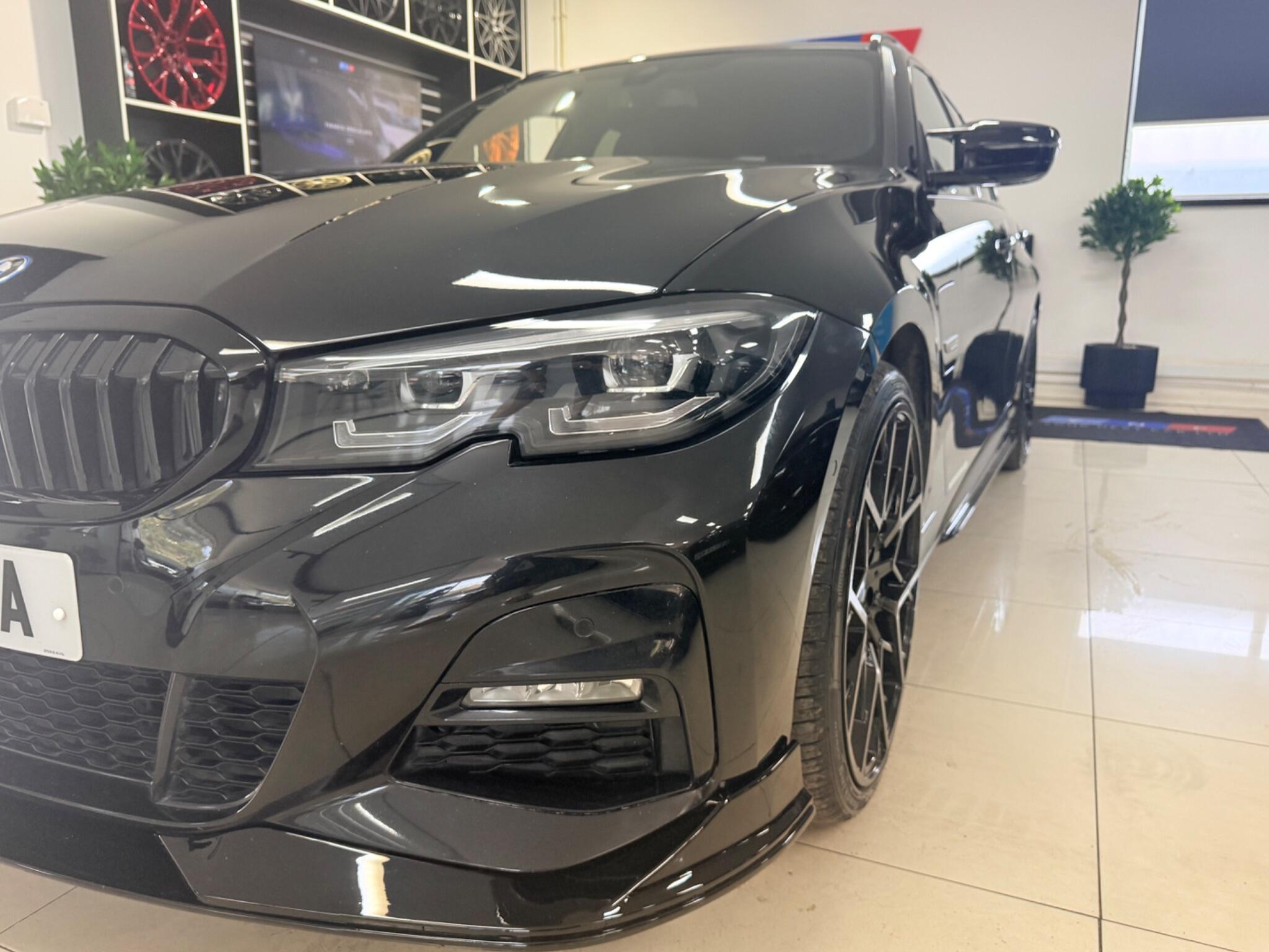 BMW 3 Series view 35