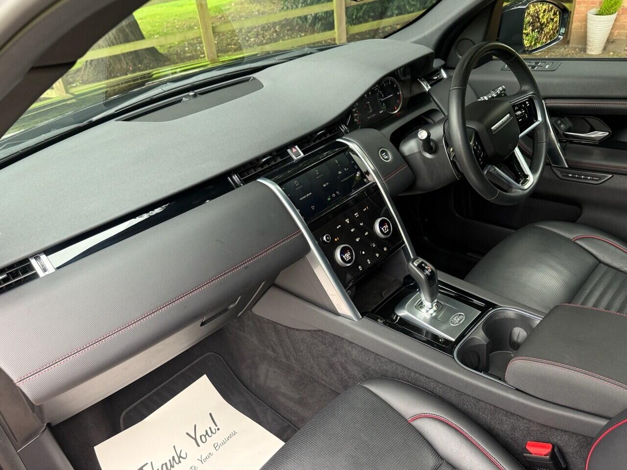 Land Rover Discovery Sport view 18