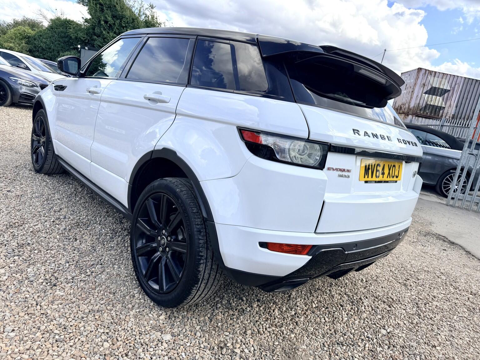 Land Rover Range Rover Evoque view 8