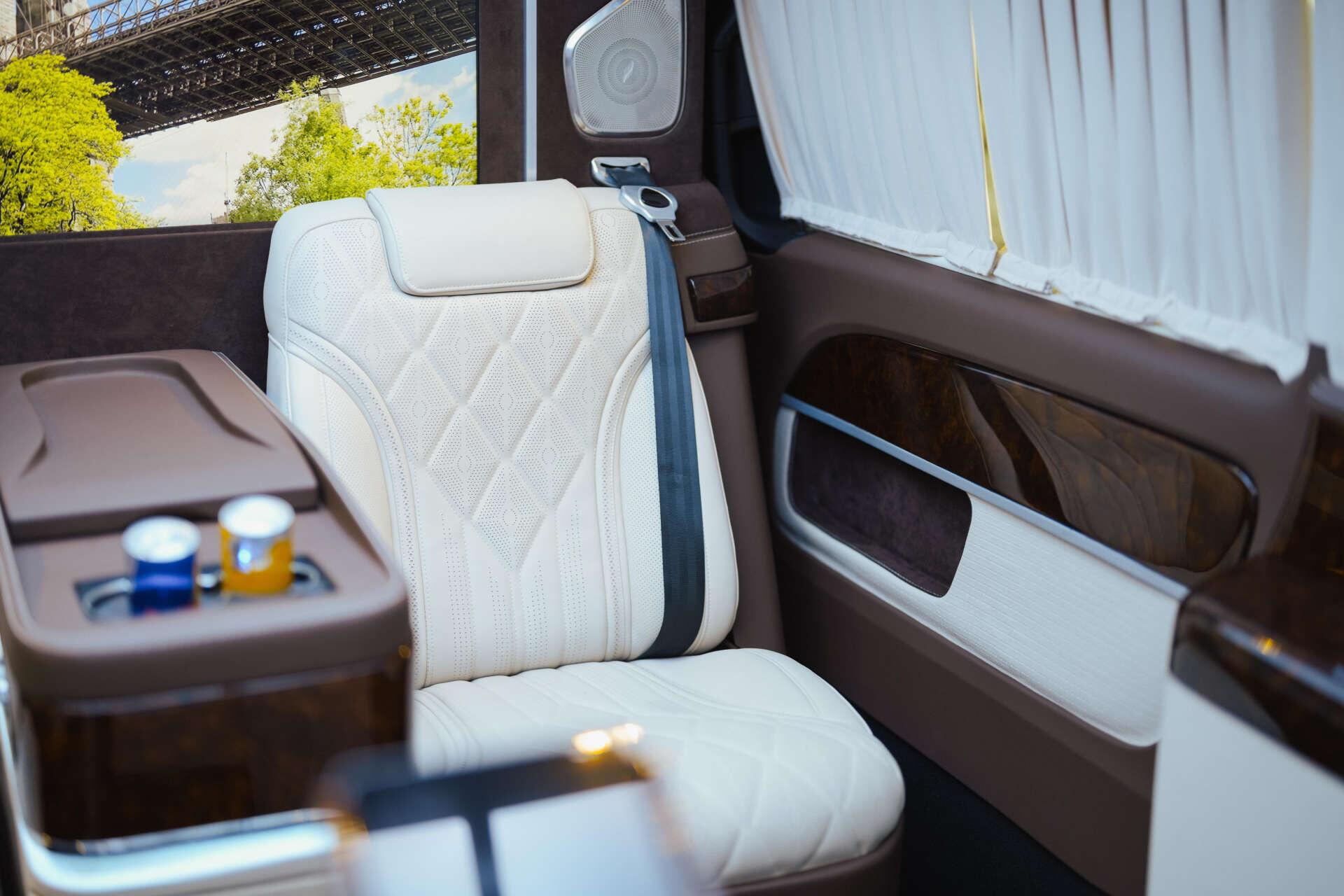 Mercedes-Benz V Class view 37