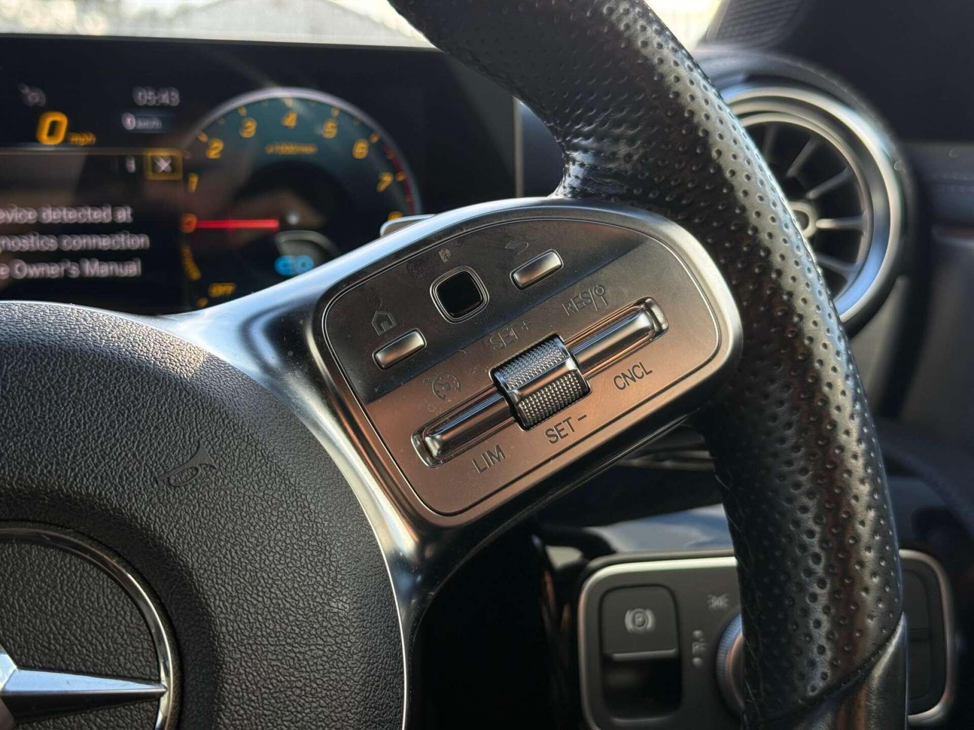 Mercedes-Benz Cla view 45