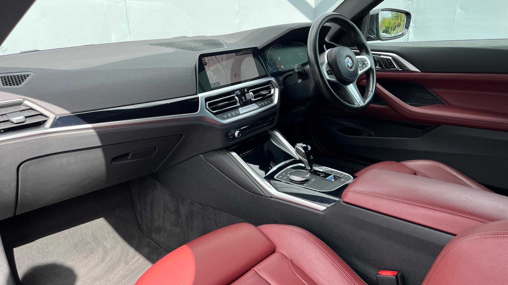 BMW 4 Series view 7