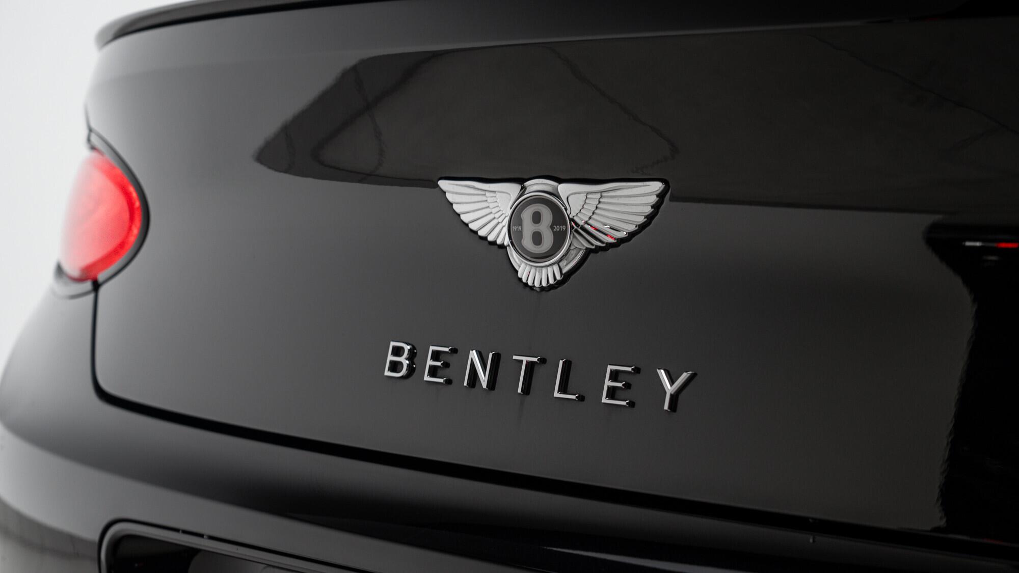 Bentley Continental view 20