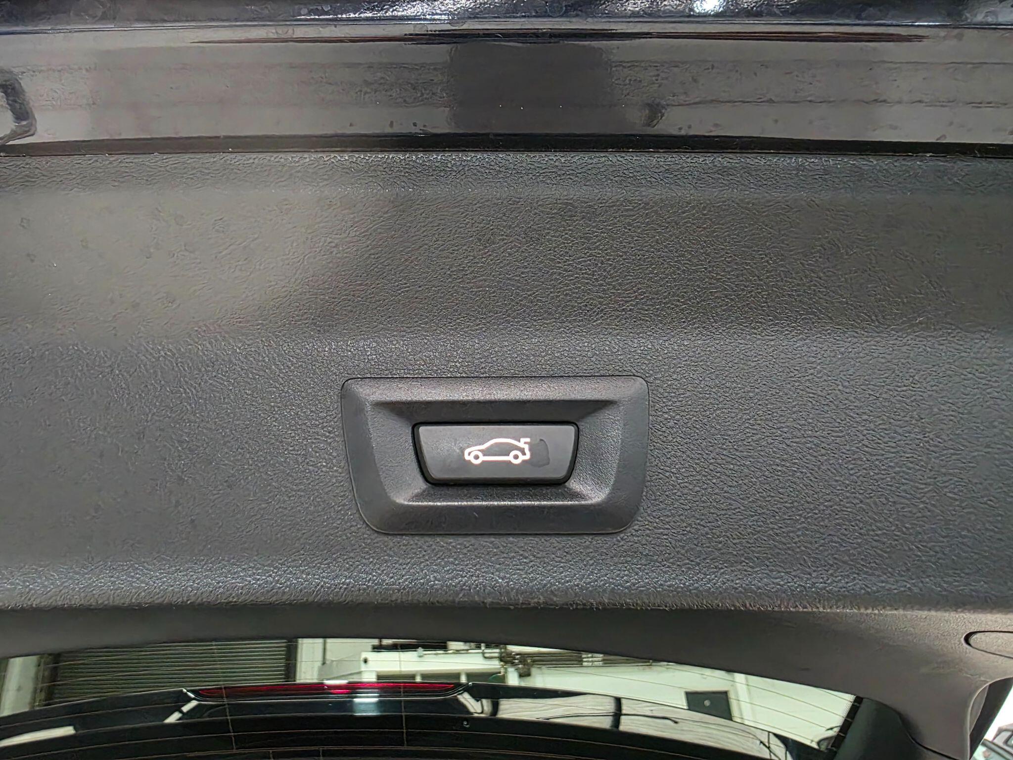BMW Ix3 view 35