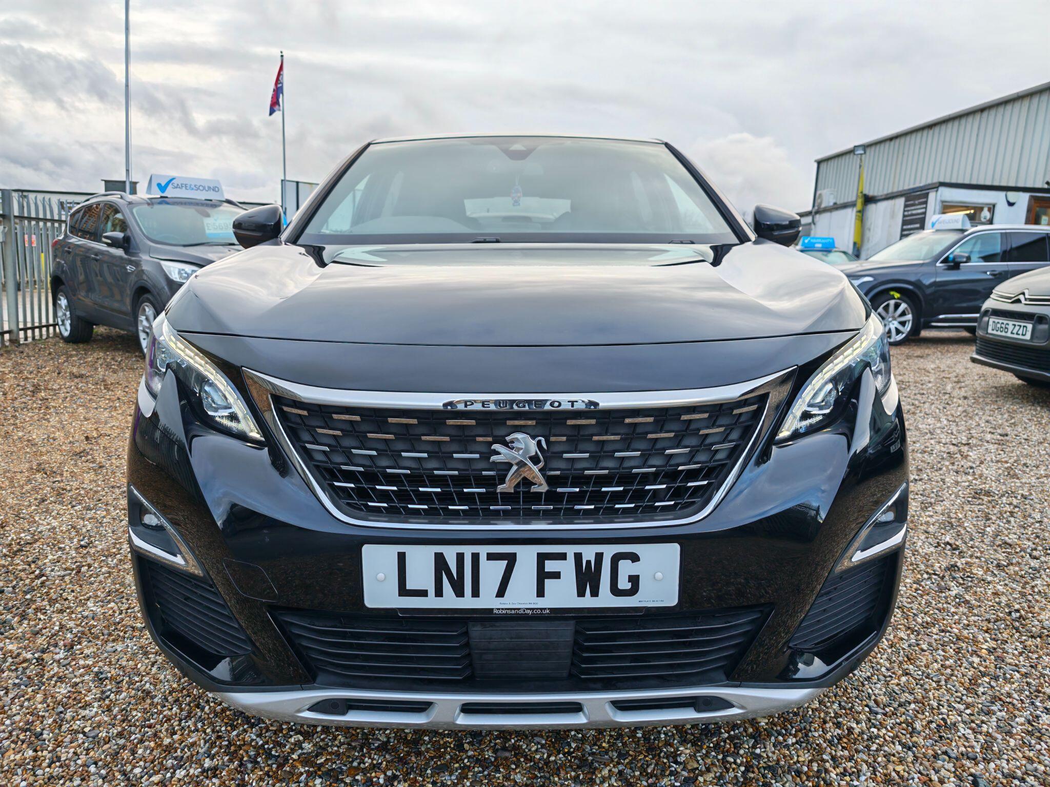 Peugeot 3008 view 6