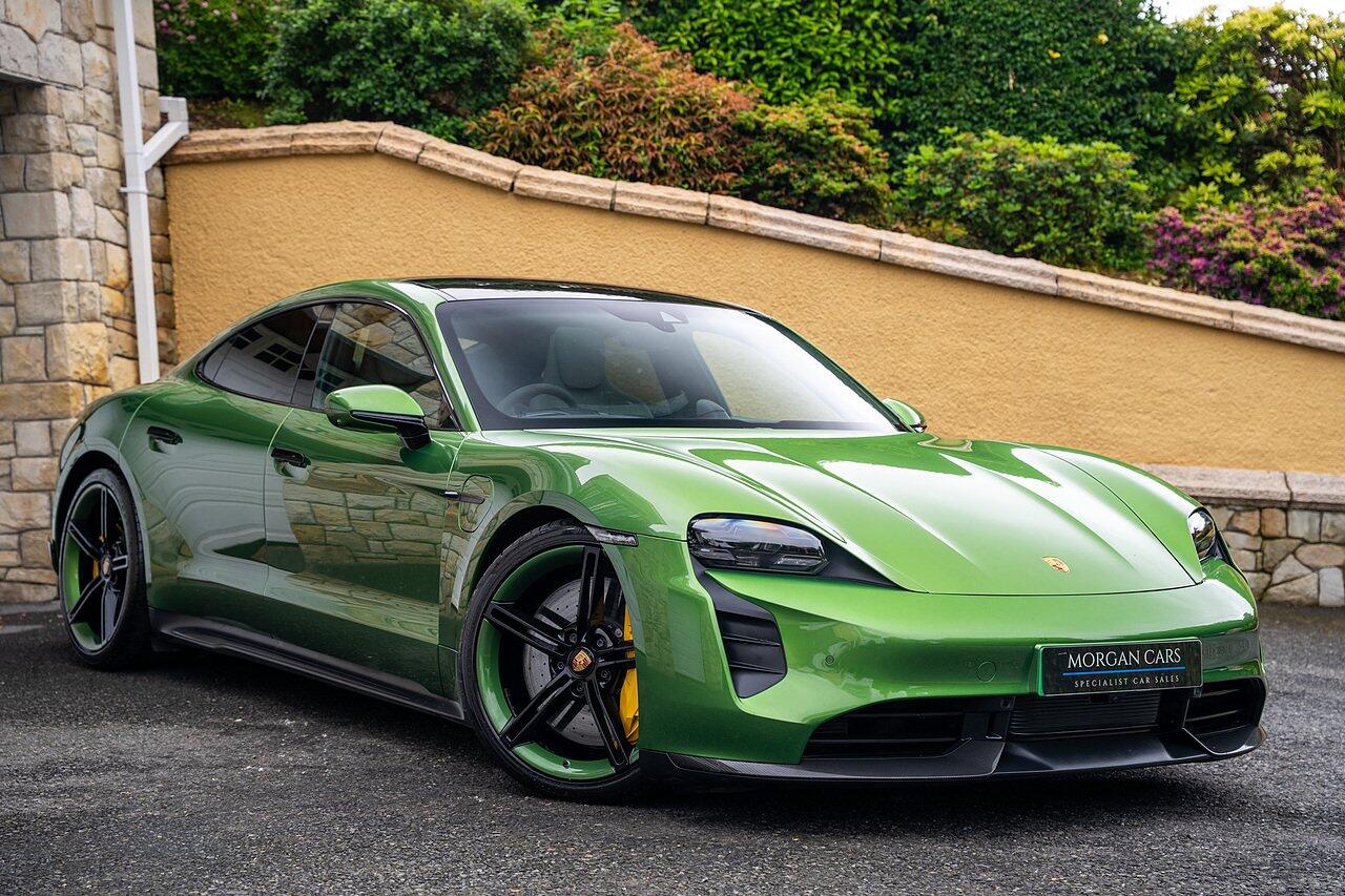 Porsche Taycan view 23