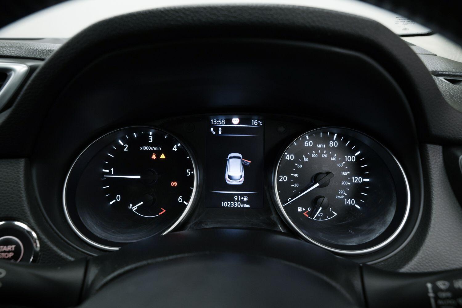 Nissan Qashqai view 19