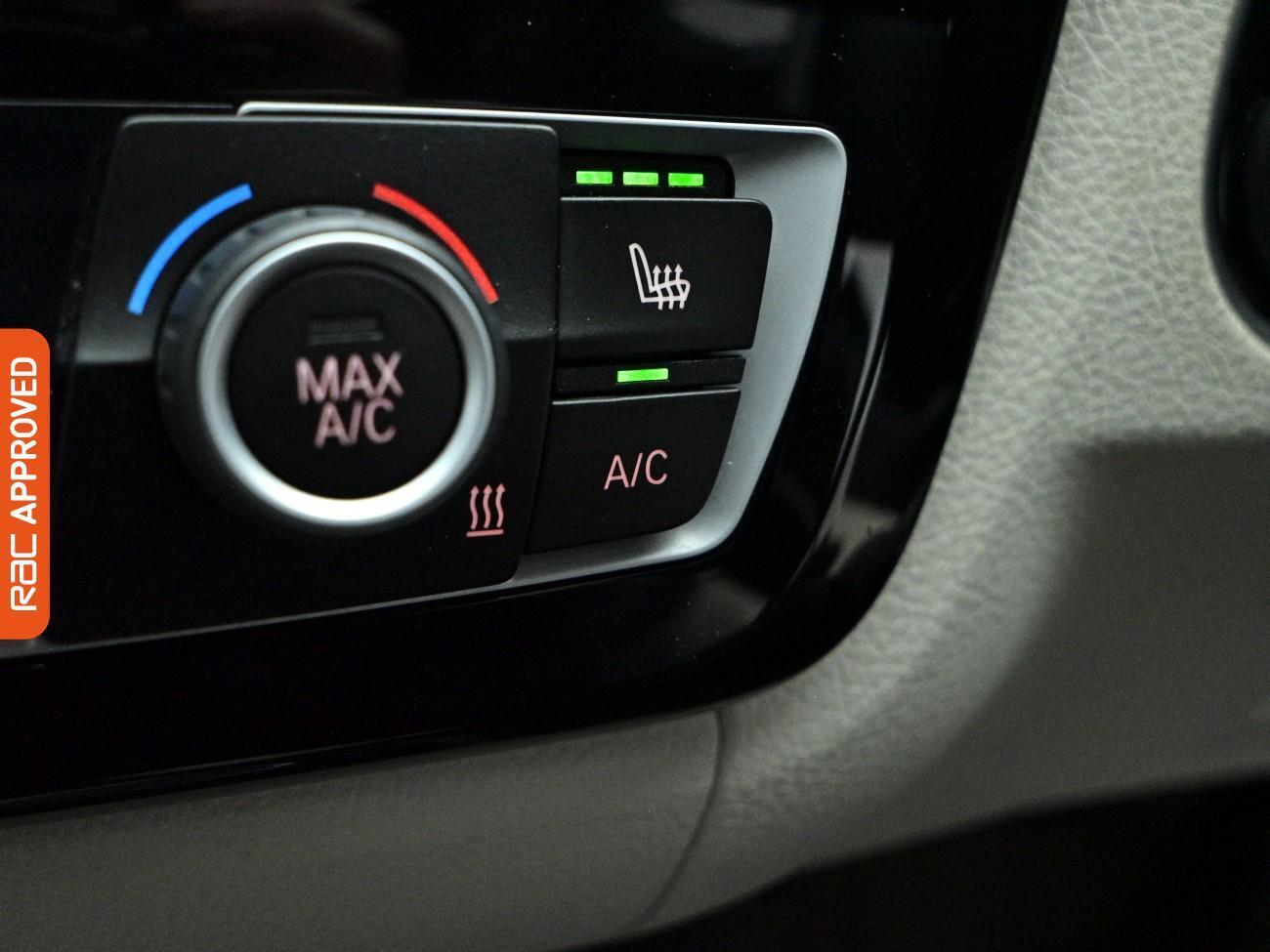 BMW 4 Series view 18