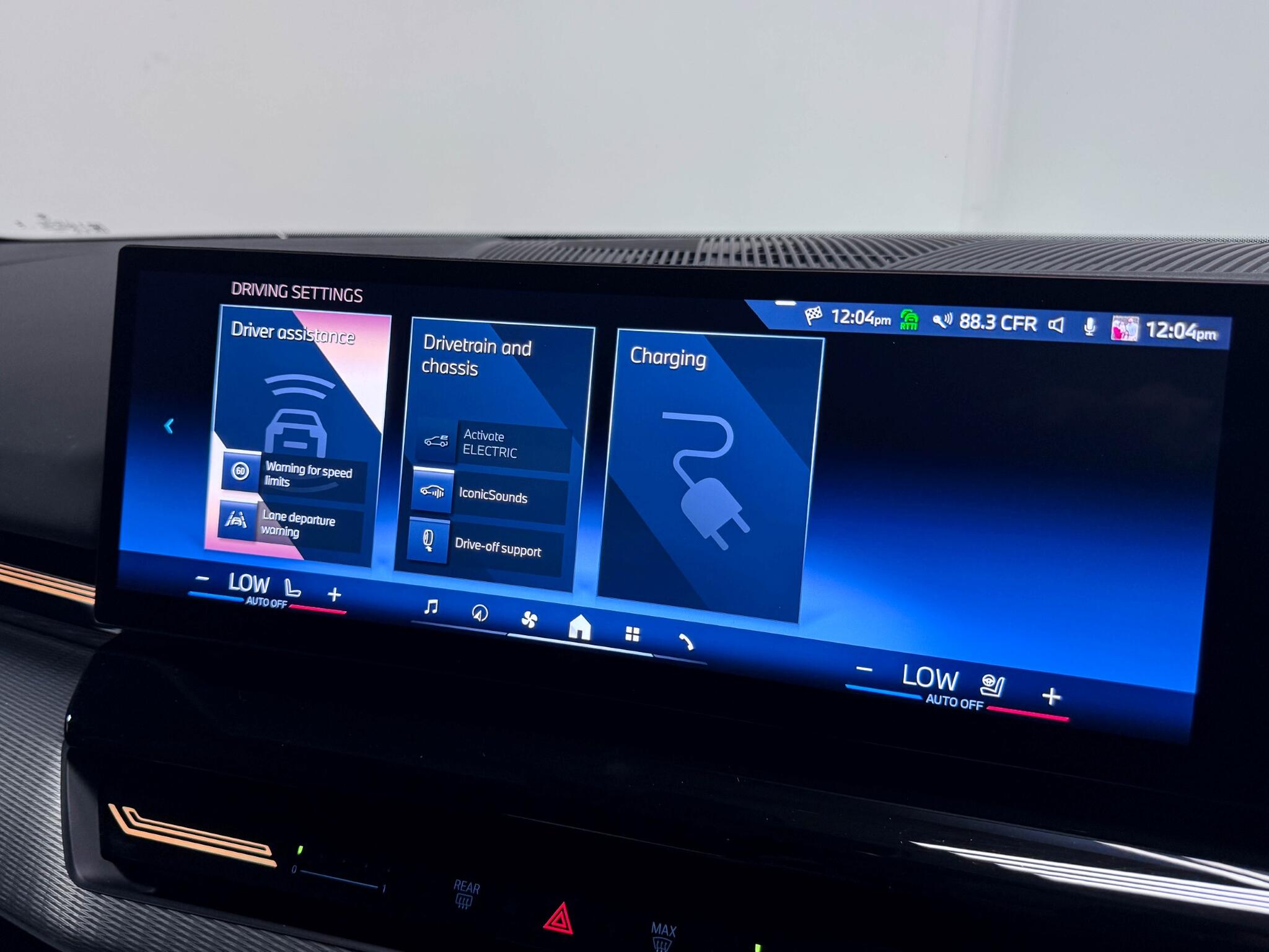 BMW 5 Series view 45