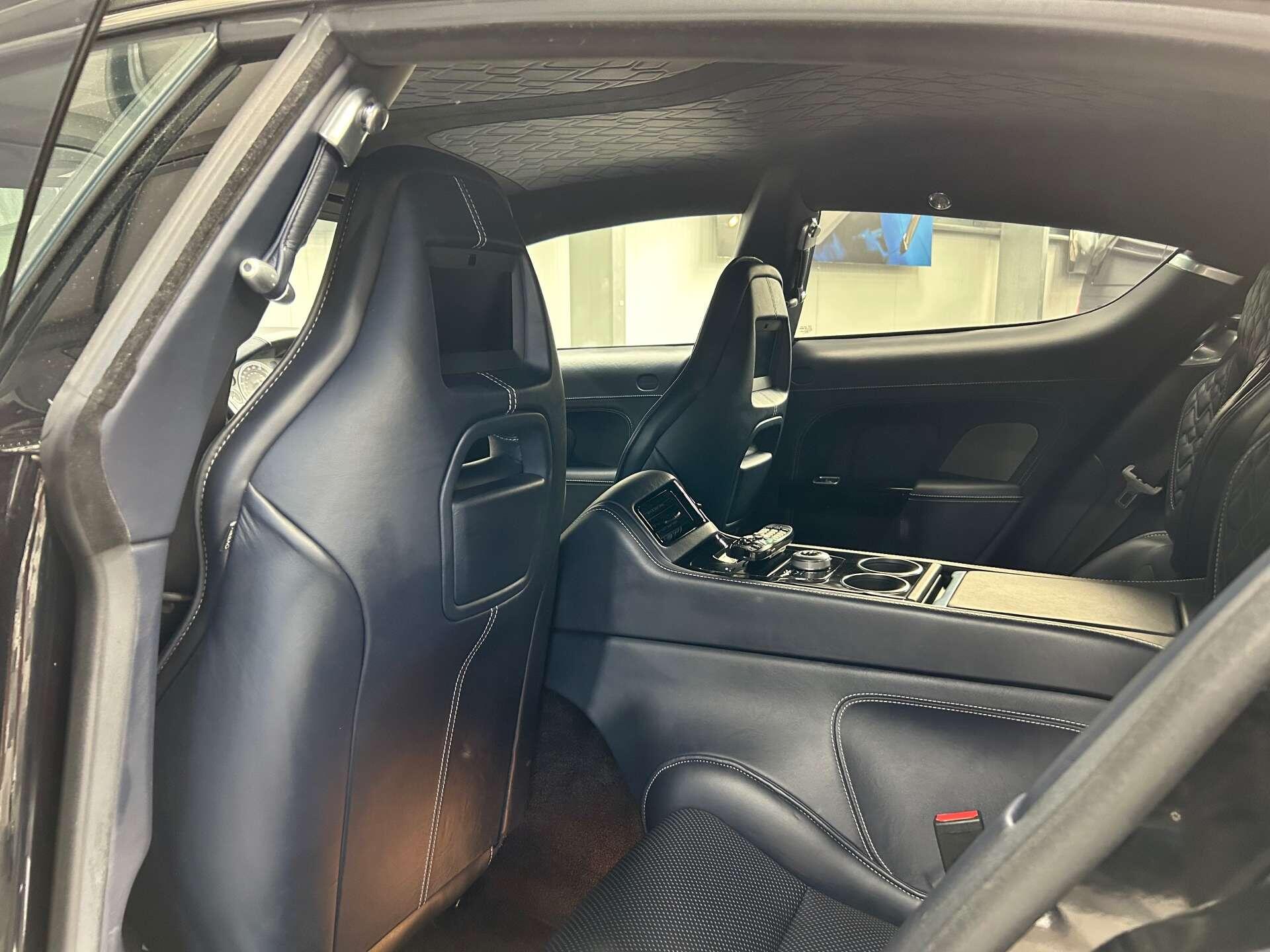 Aston Martin Rapide S view 35