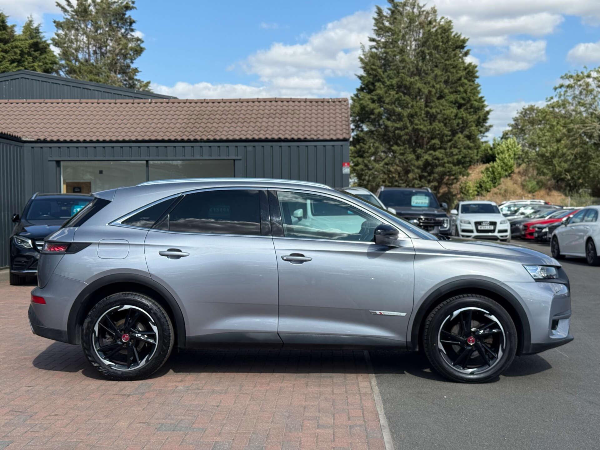 DS Automobiles DS 7 Crossback view 19
