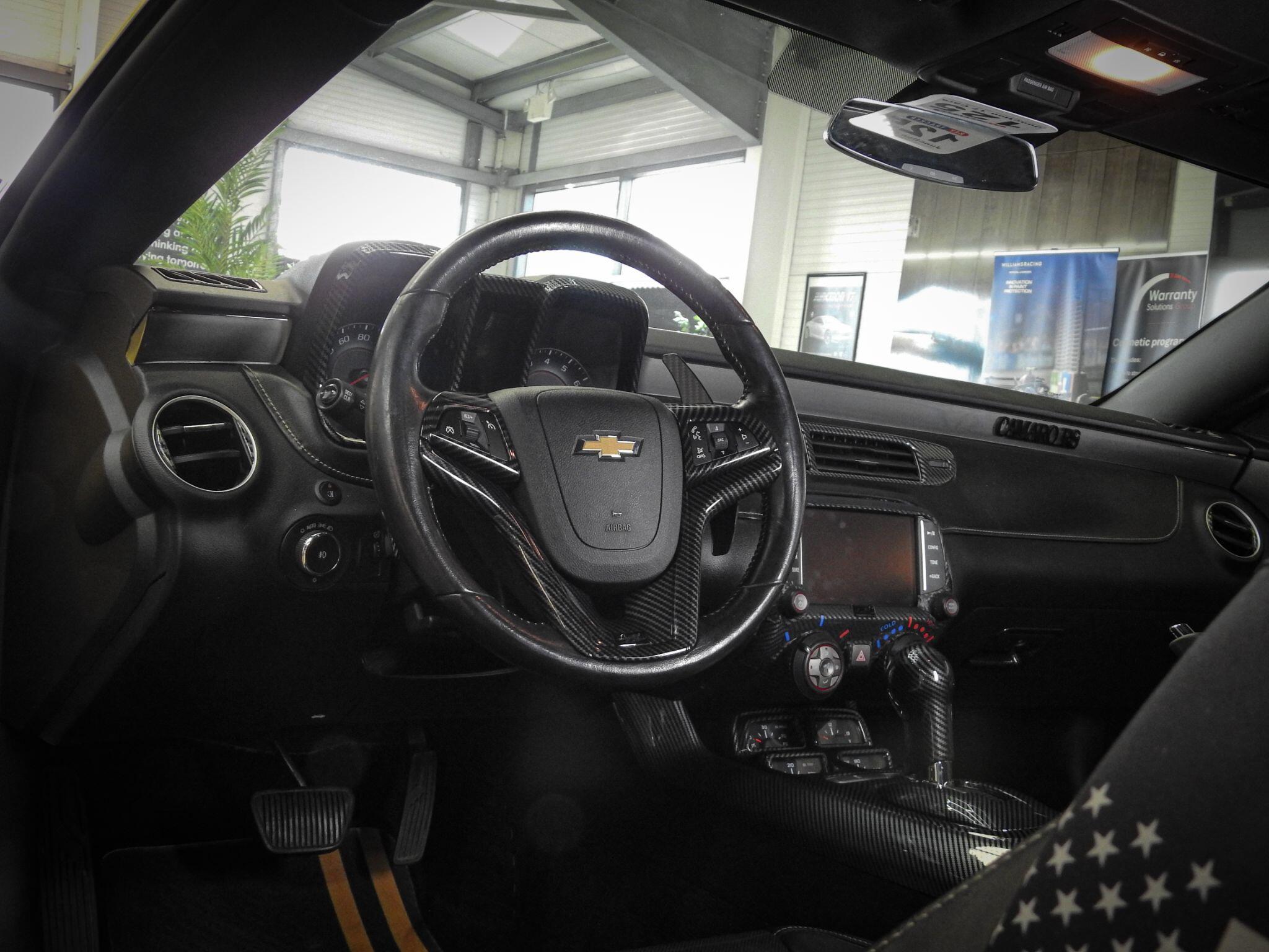 Chevrolet Camaro view 22