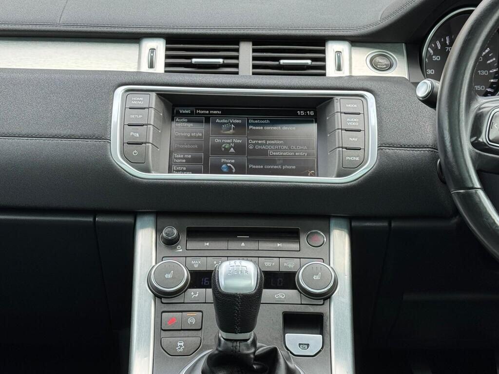 Land Rover Range Rover Evoque view 41