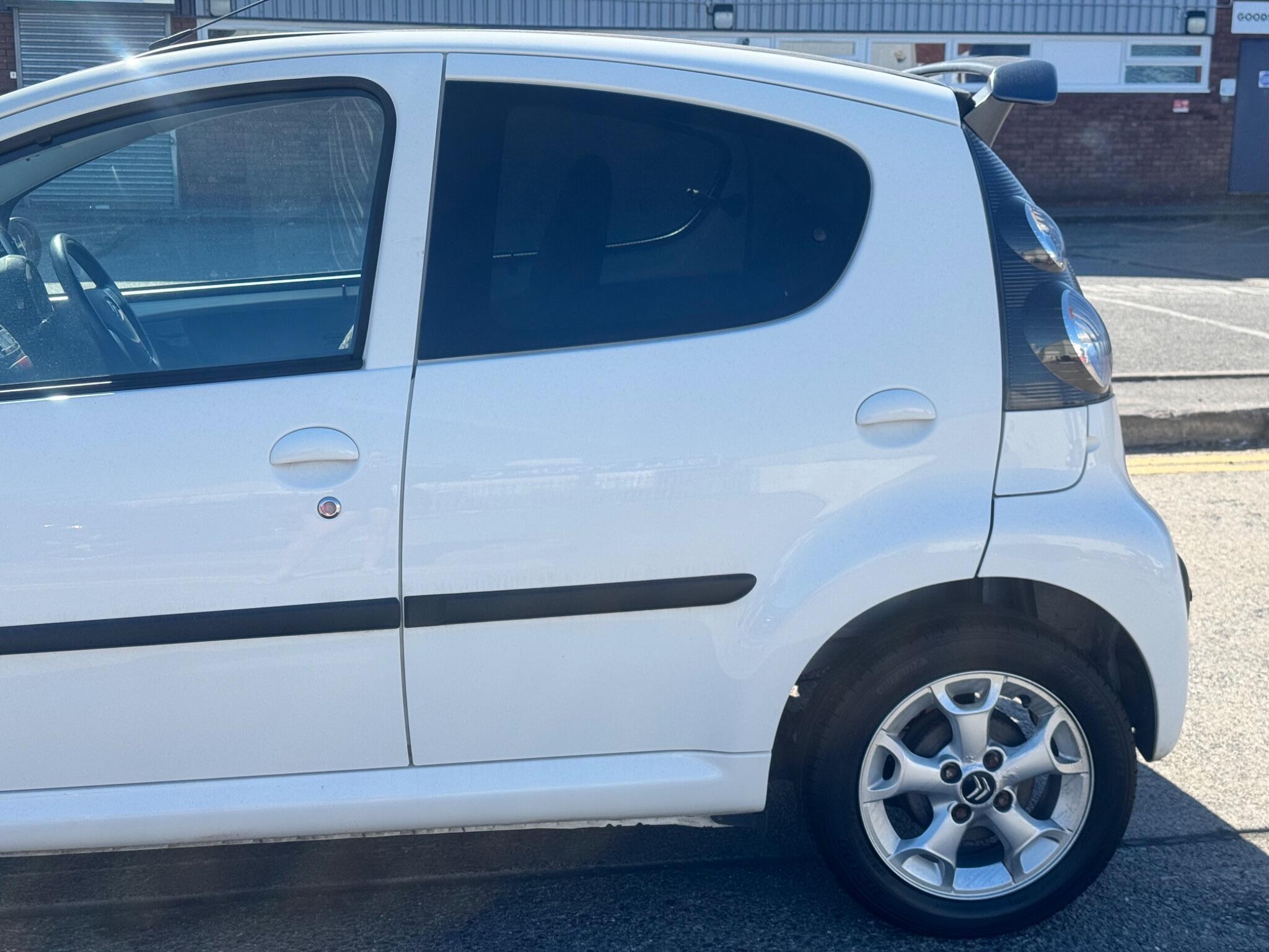 Citroen C1 view 14