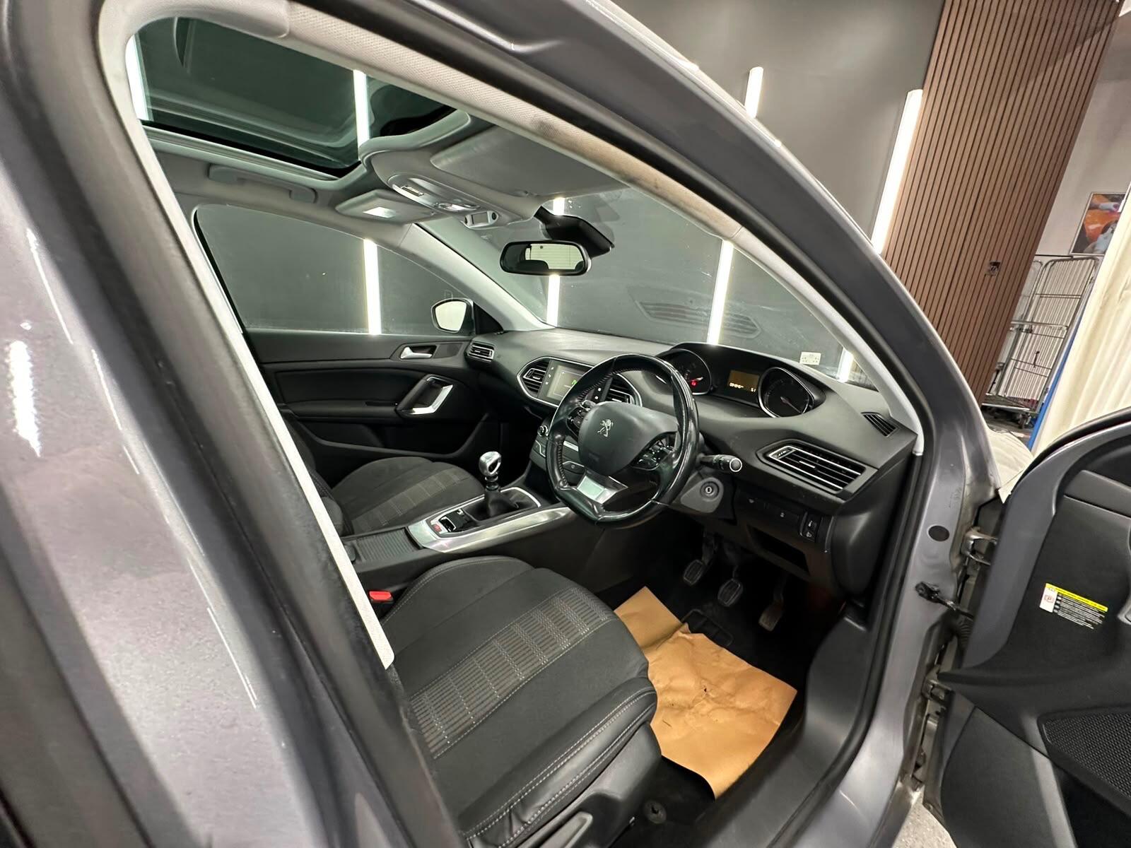 Peugeot 308 view 28