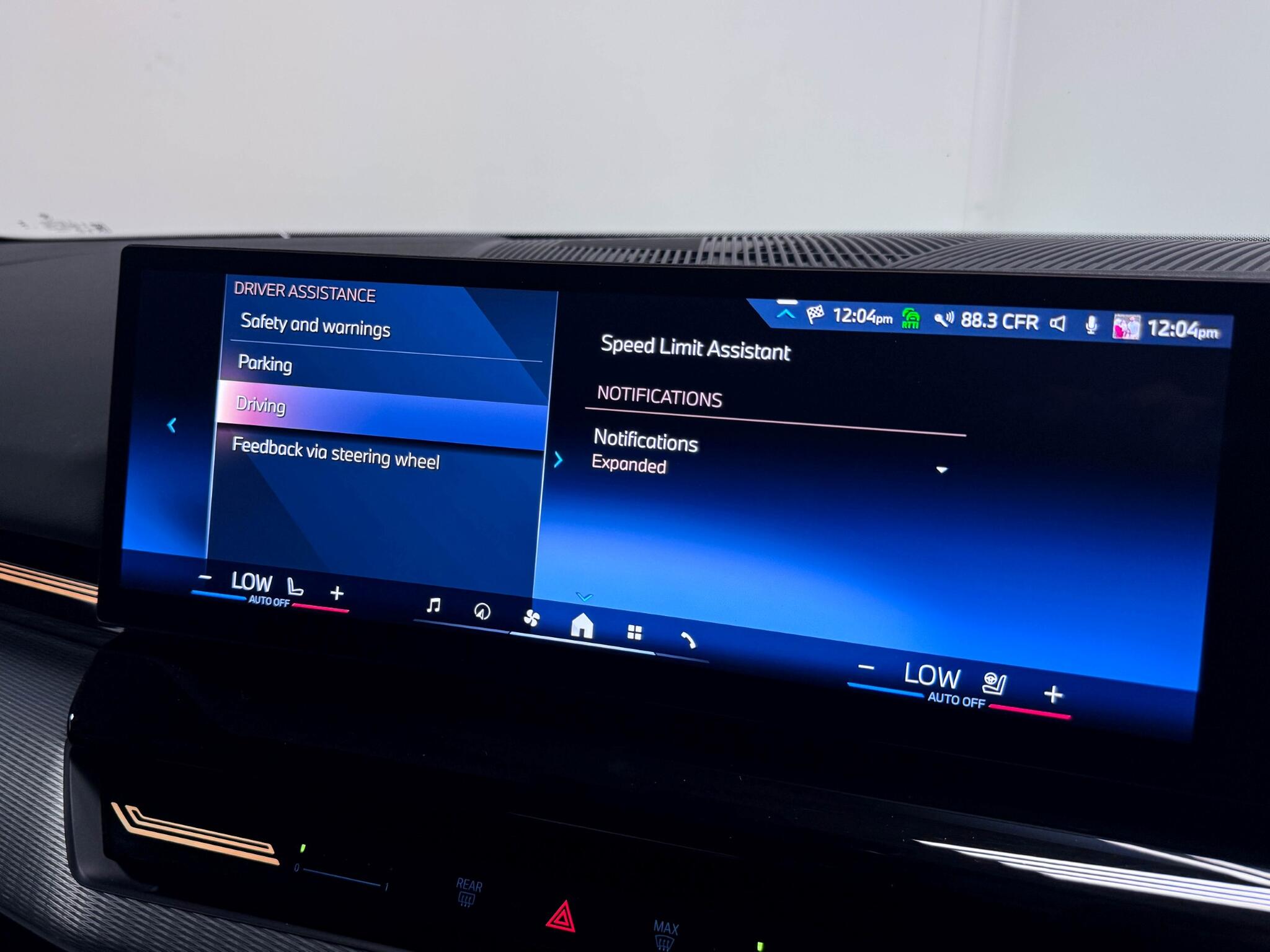 BMW 5 Series view 48