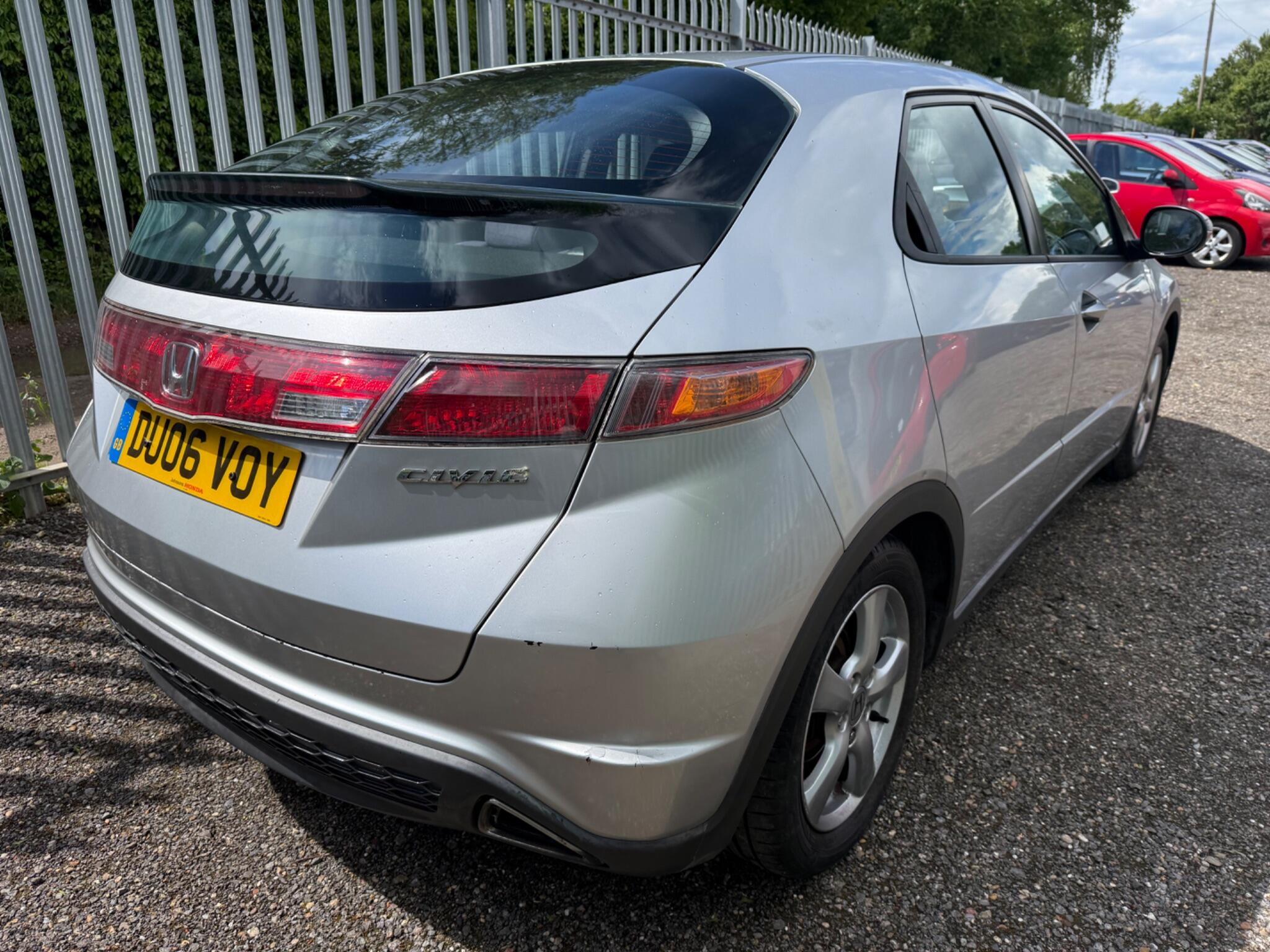2006 Honda Civic image 13