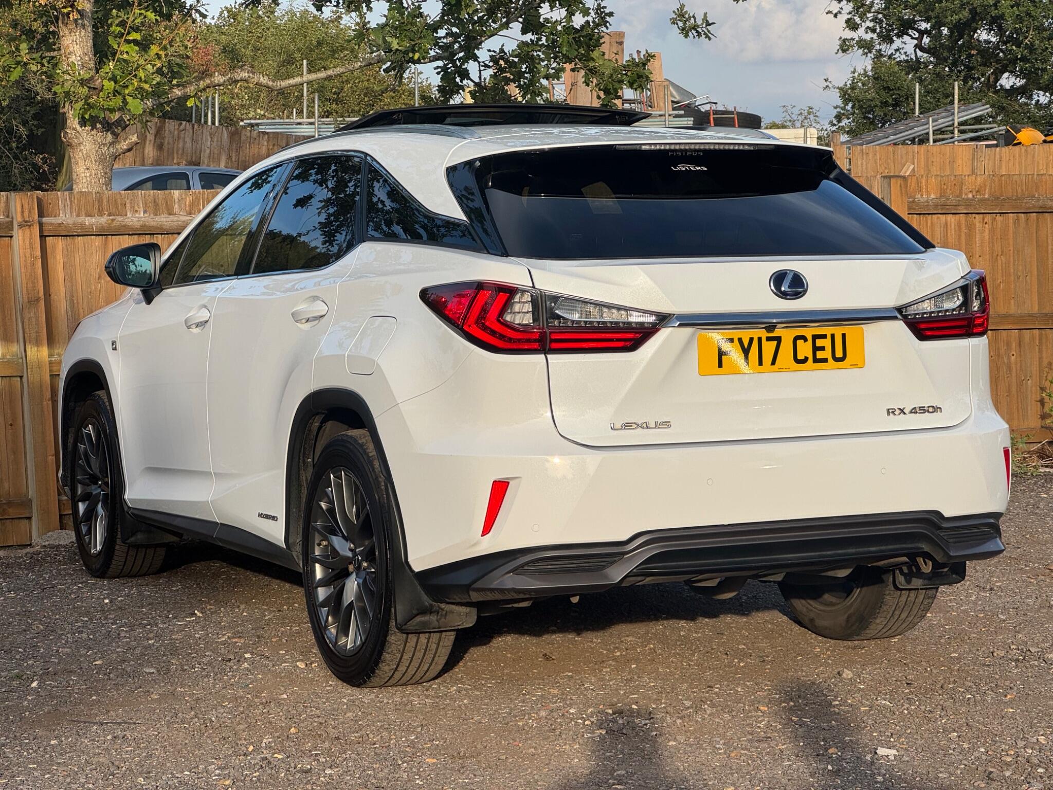 Lexus RX view 8