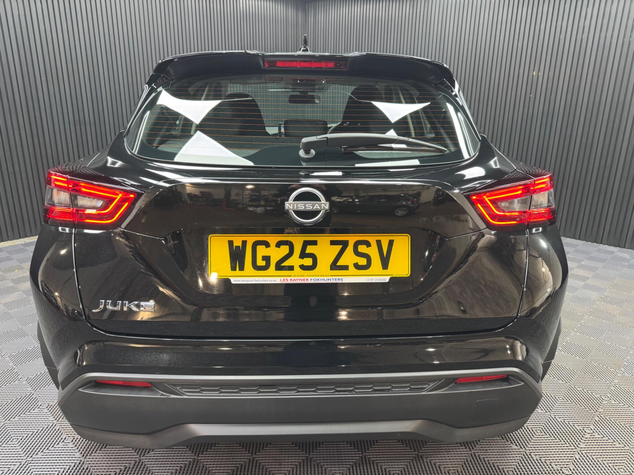Nissan Juke view 20
