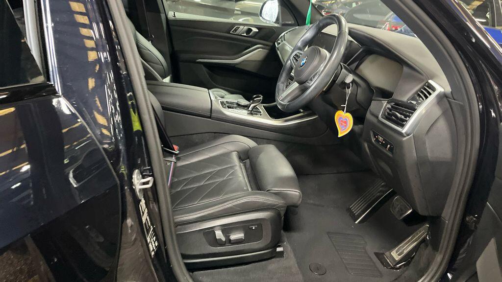 BMW X5 X5 view 8