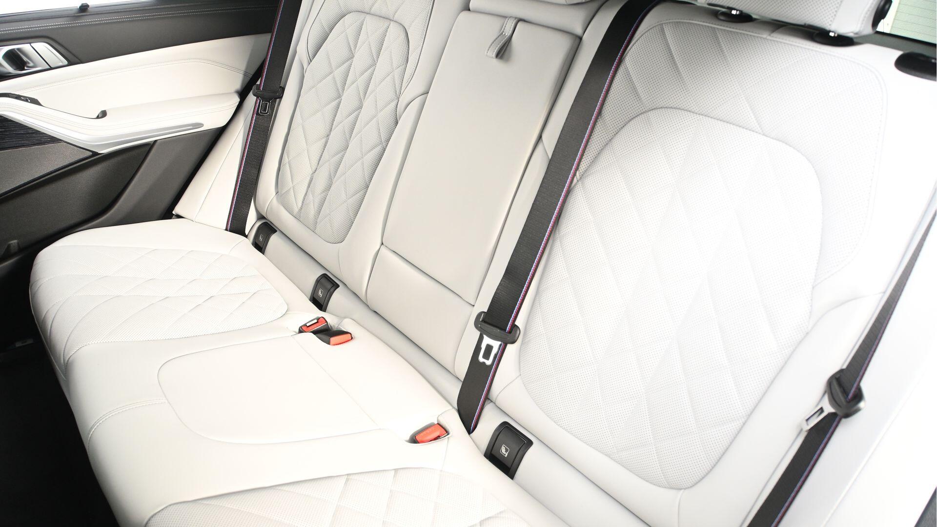 BMW X5 view 12