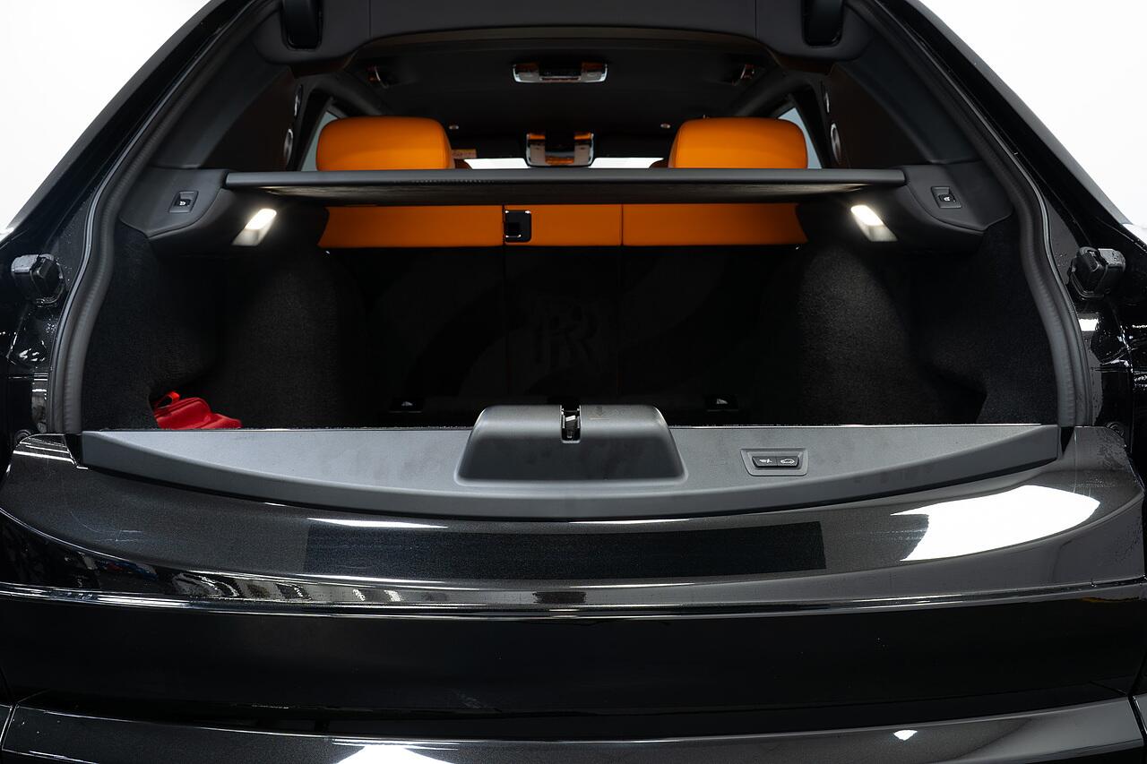 Rolls-Royce Cullinan view 39