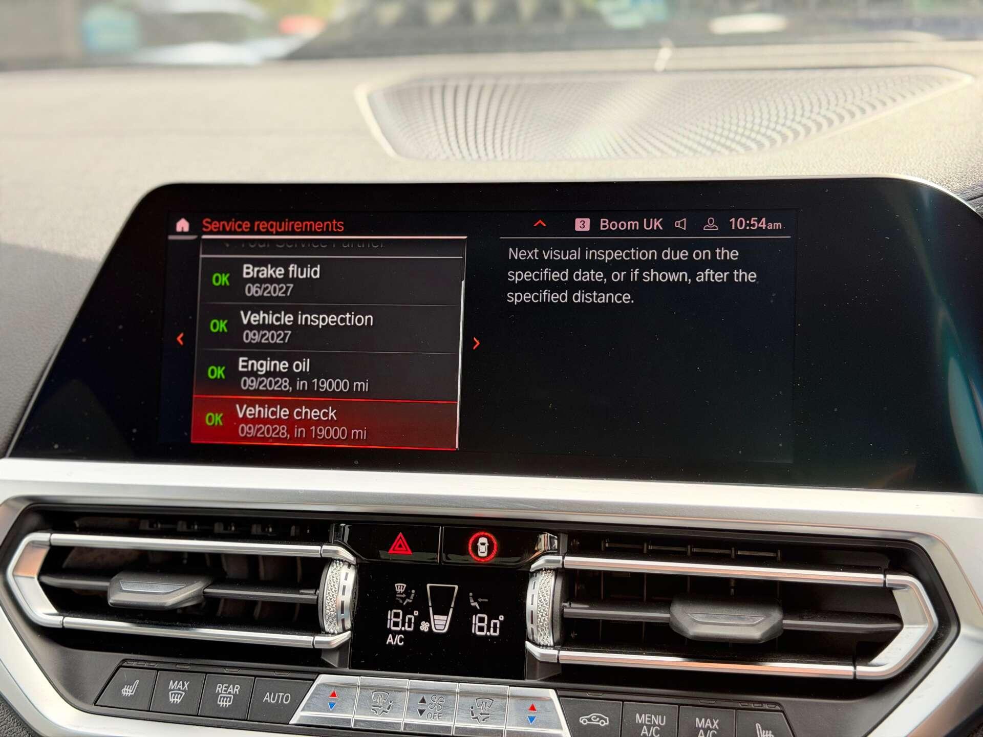 BMW 3 Series view 31