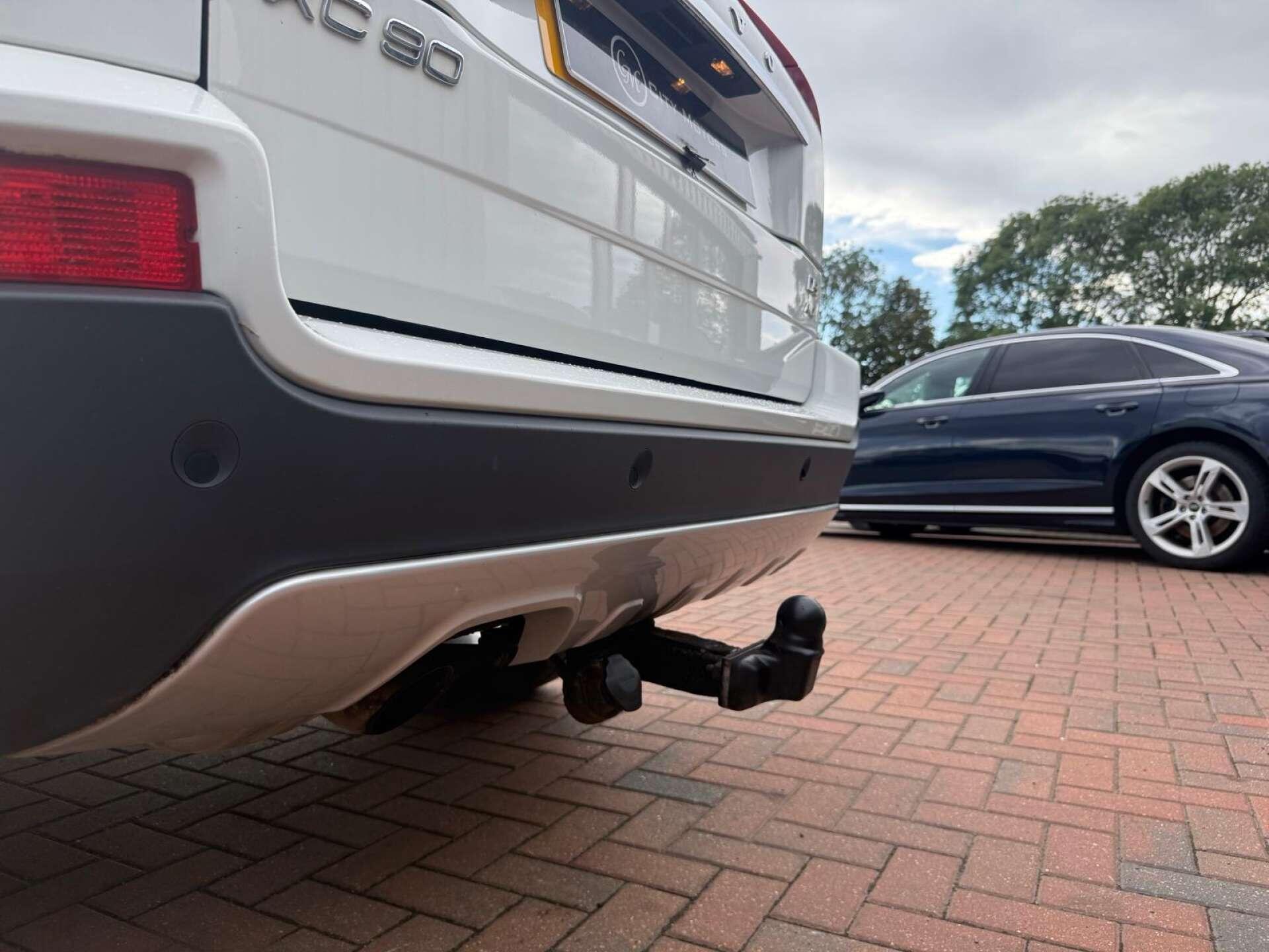 Volvo XC90 view 14