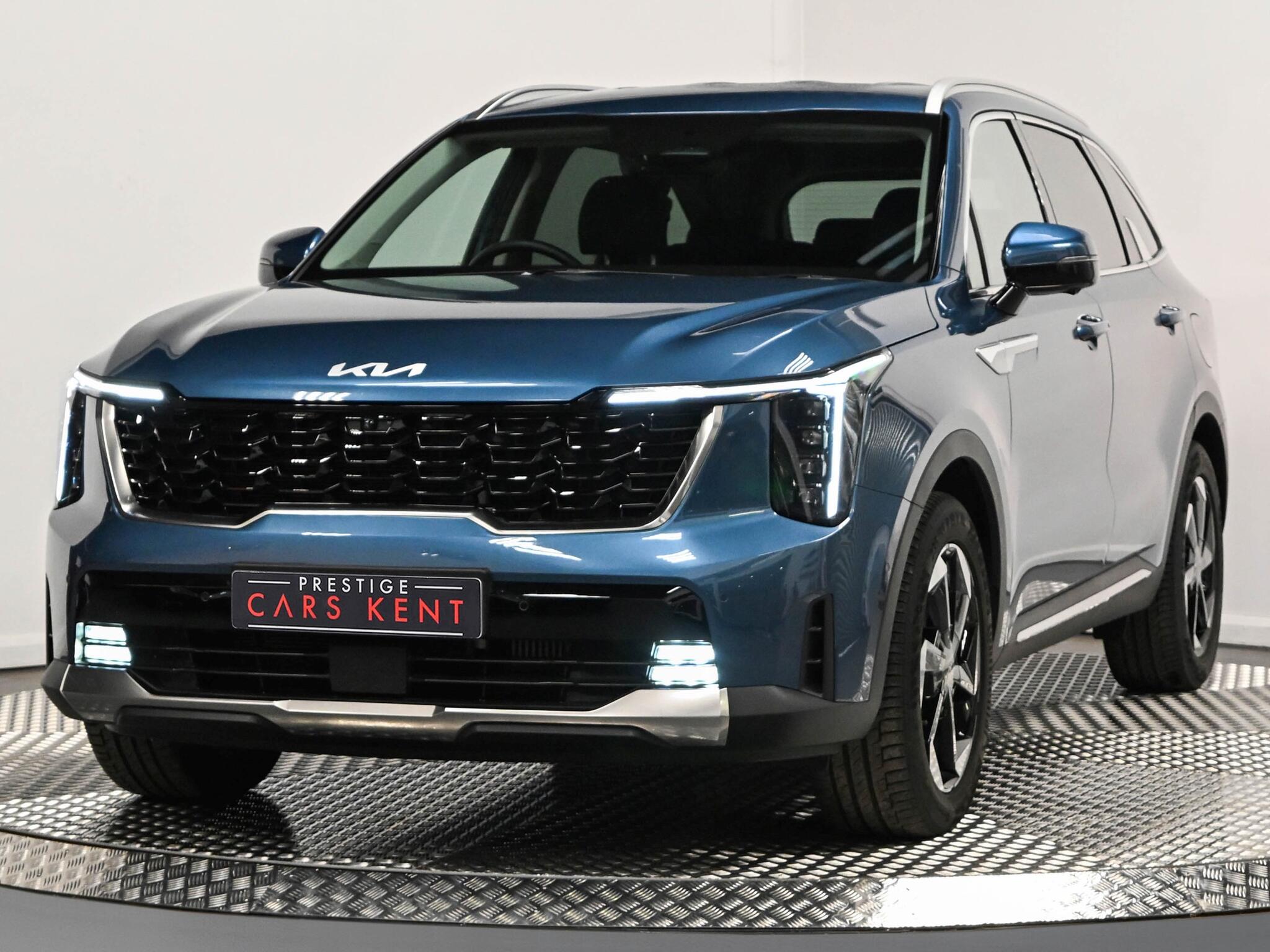 Kia Sorento view 6