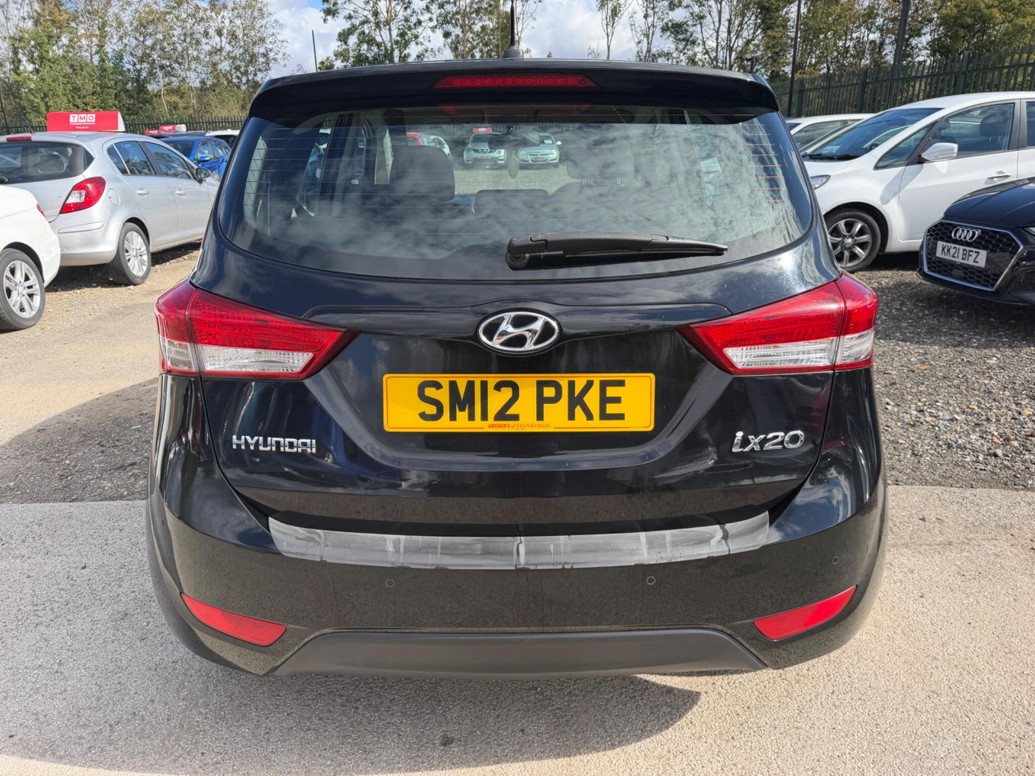Hyundai Ix20 view 16