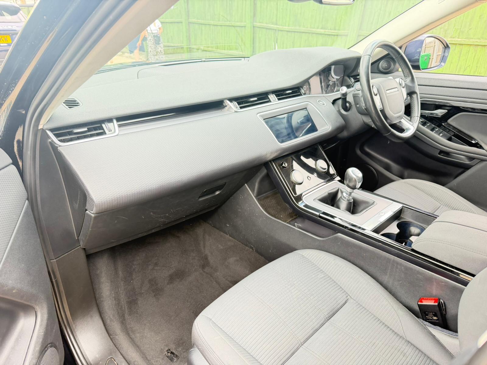 Land Rover Range Rover Evoque view 20
