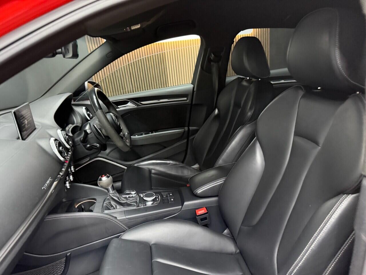 Audi RS3 view 33