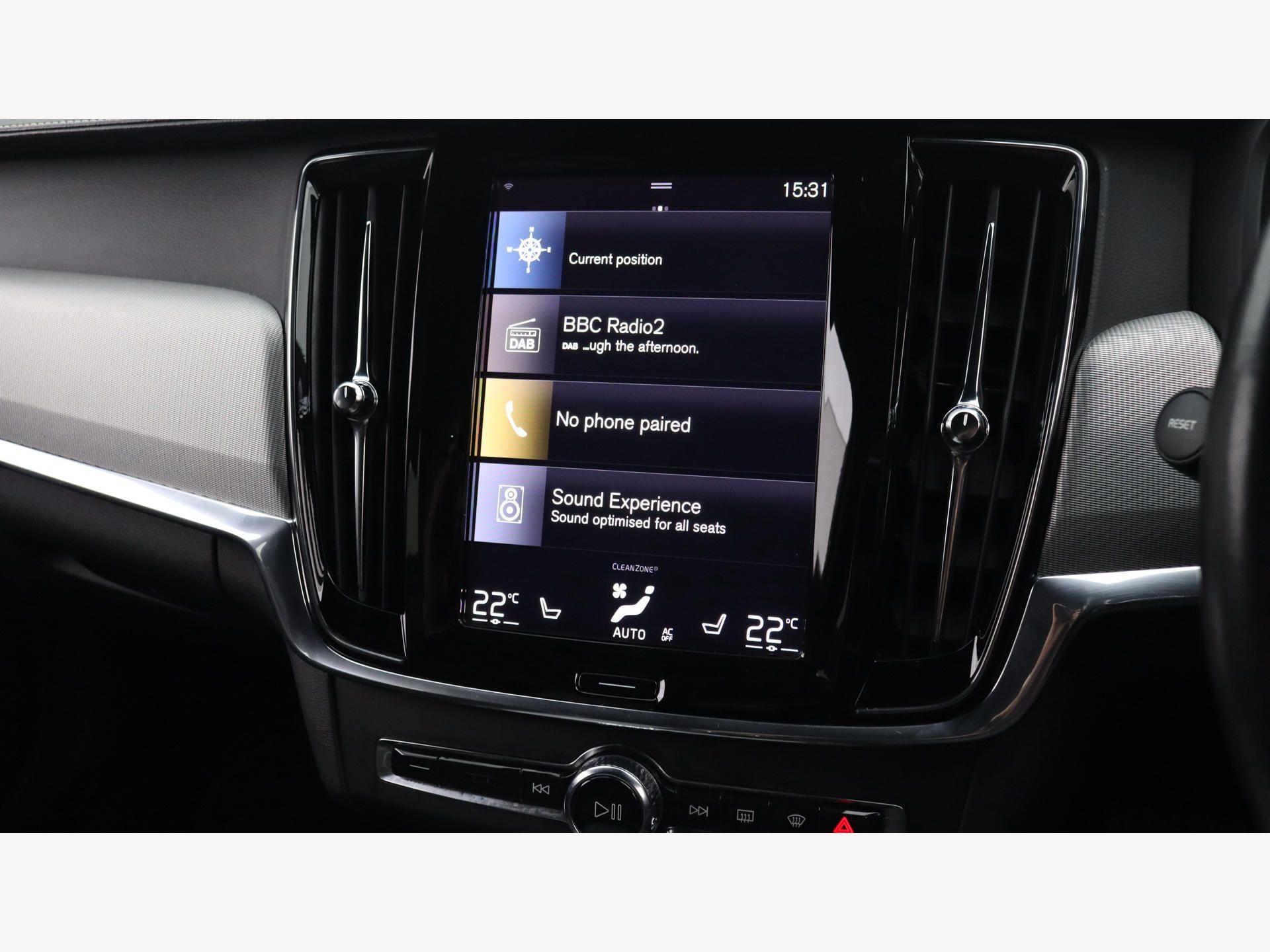 Volvo V90 view 15