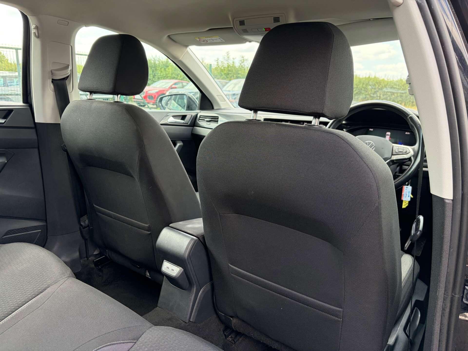 Volkswagen Polo view 27