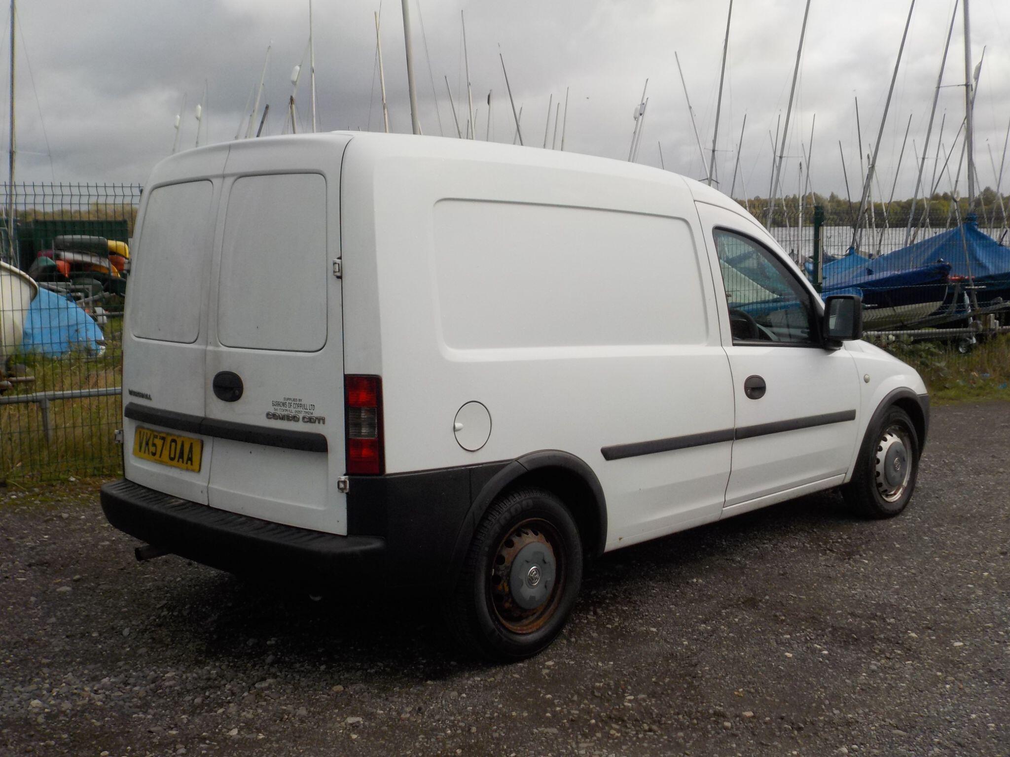 Vauxhall Combo 1.3 CDTi 1700 16v 3dr