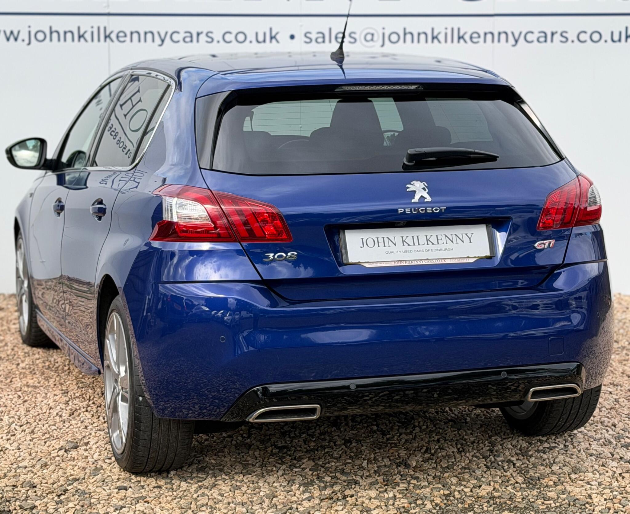 Peugeot 308 view 4
