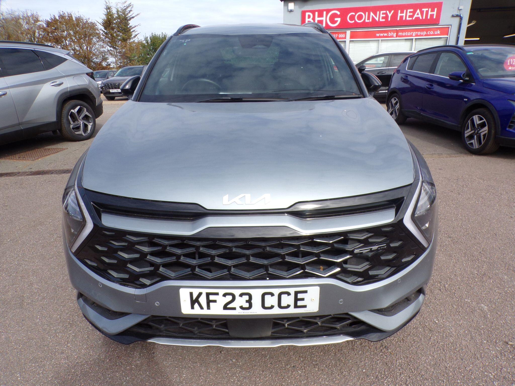 Kia Sportage view 3