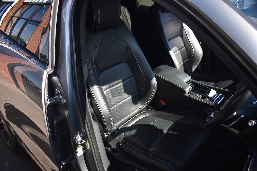 Jaguar F-Pace view 27