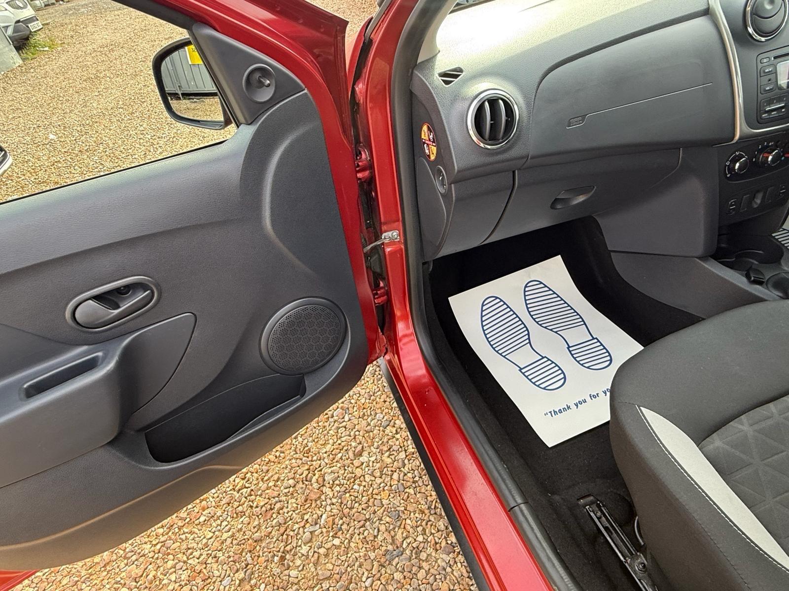 Dacia Sandero Stepway view 37