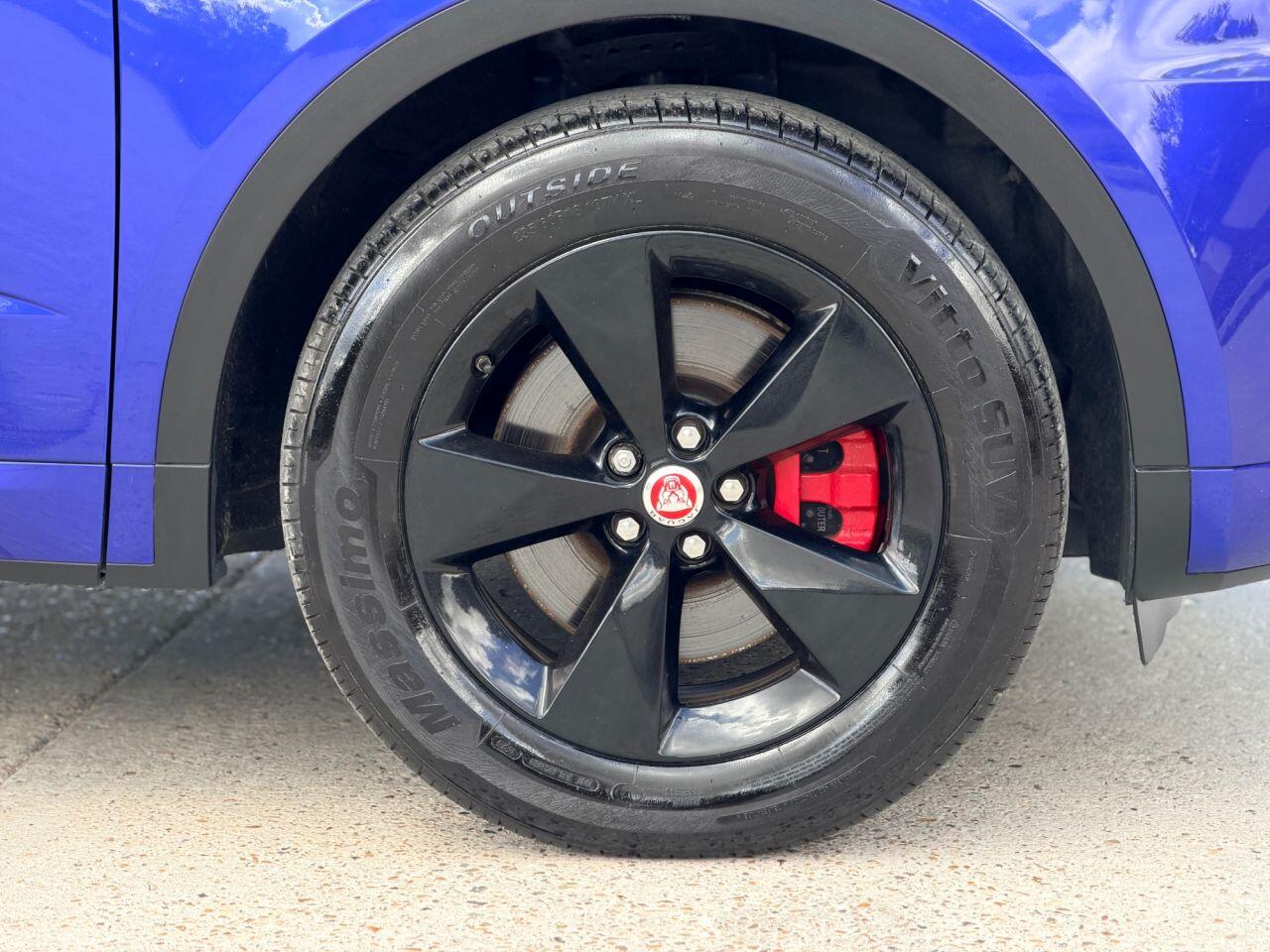Jaguar E-Pace view 14